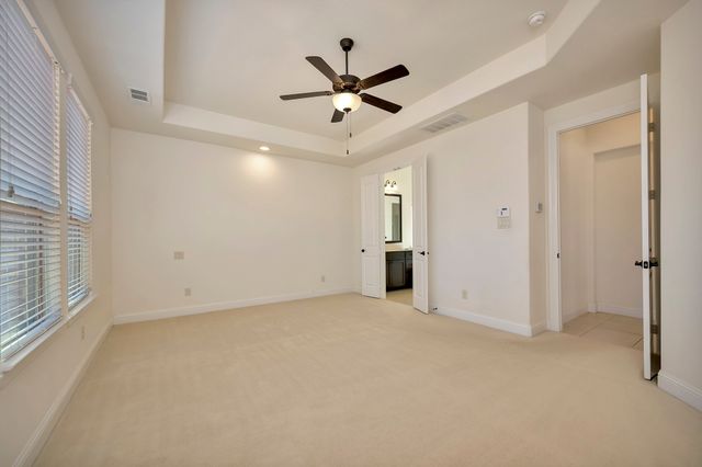 1052 Highpoint Way, Roanoke, TX 76262