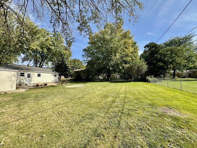 417 Atkinson STREET, Mukwonago, WI 53149