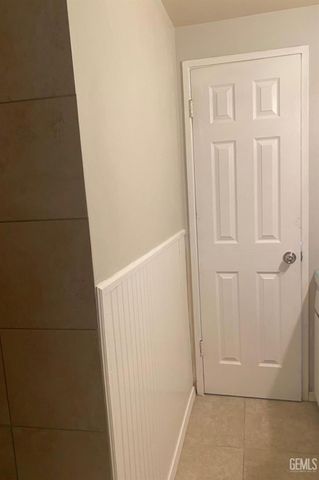 3109 Mount Vernon Avenue, Bakersfield, CA 93306