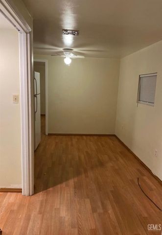 3109 Mount Vernon Avenue, Bakersfield, CA 93306