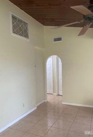 3109 Mount Vernon Avenue, Bakersfield, CA 93306