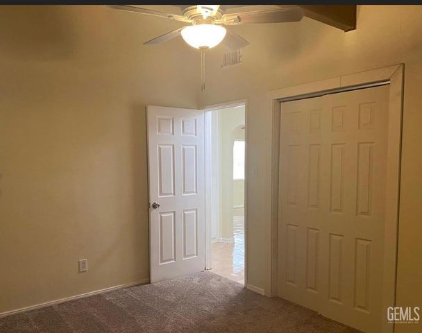 3109 Mount Vernon Avenue, Bakersfield, CA 93306