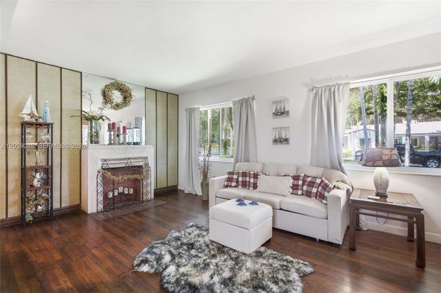 500 NE 95th St, Miami Shores, FL 33138