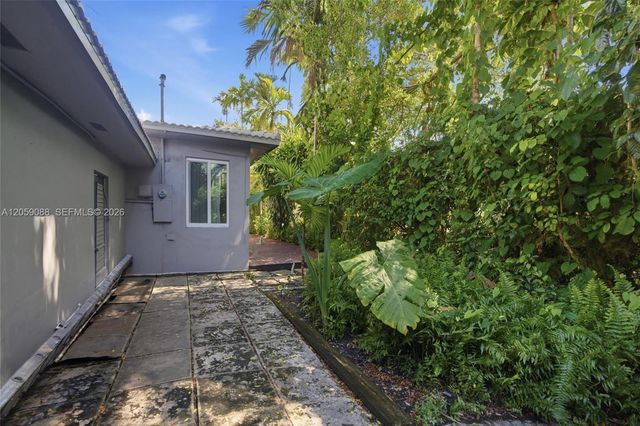 500 NE 95th St, Miami Shores, FL 33138