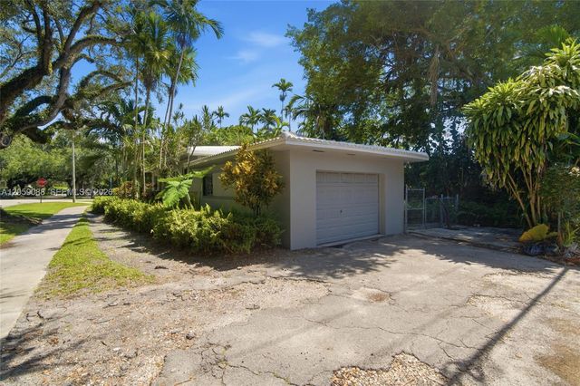 500 NE 95th St, Miami Shores, FL 33138