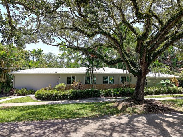 500 NE 95th St, Miami Shores, FL 33138