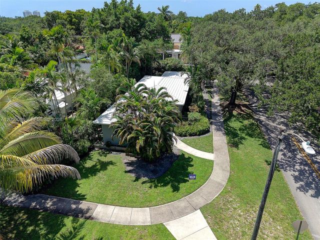500 NE 95th St, Miami Shores, FL 33138