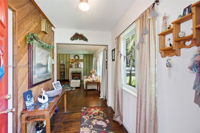 500 NE 95th St, Miami Shores, FL 33138