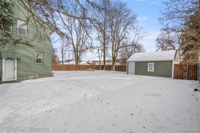 4433 Elizabeth Street, Wayne, MI 48184