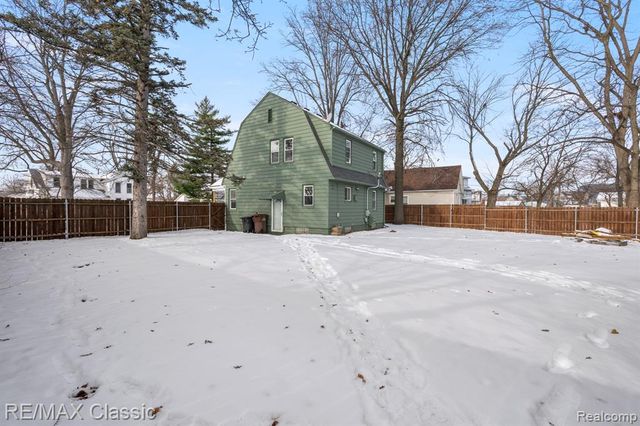 4433 Elizabeth Street, Wayne, MI 48184