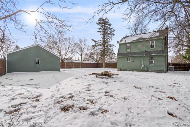 4433 Elizabeth Street, Wayne, MI 48184