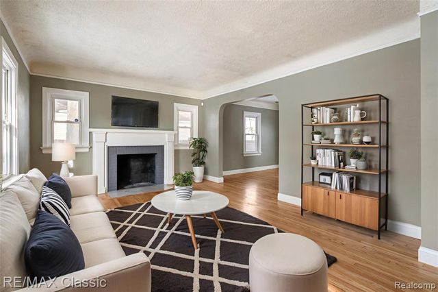 4433 Elizabeth Street, Wayne, MI 48184