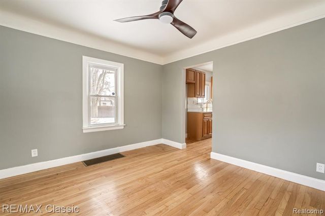 4433 Elizabeth Street, Wayne, MI 48184