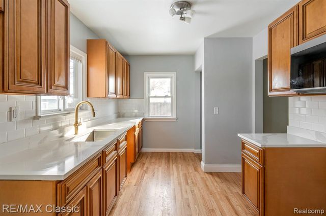 4433 Elizabeth Street, Wayne, MI 48184