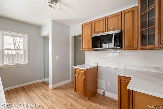 4433 Elizabeth Street, Wayne, MI 48184