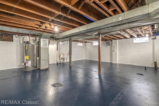 4433 Elizabeth Street, Wayne, MI 48184