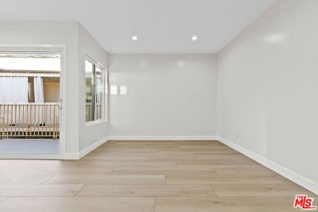 330 E Dryden Street 18, Glendale, CA 91207