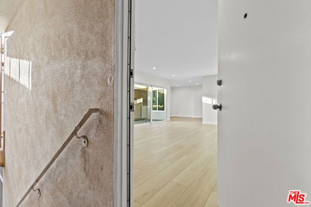 330 E Dryden Street 18, Glendale, CA 91207