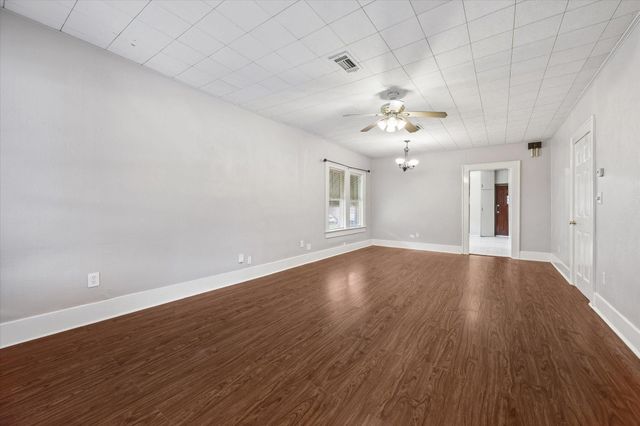 1409 Pearson Street, Houston, TX 77023