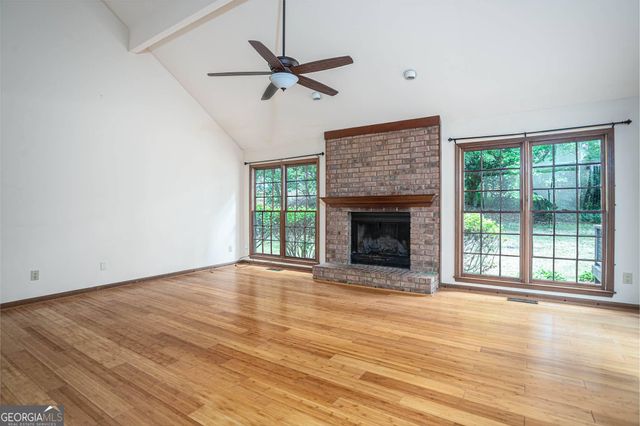 3521 Harvest Moon Trace, Lilburn, GA 30047