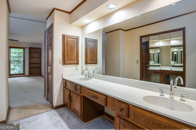 3521 Harvest Moon Trace, Lilburn, GA 30047