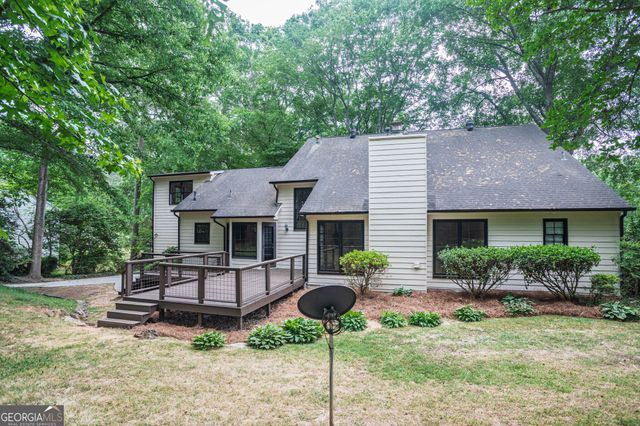 3521 Harvest Moon Trace, Lilburn, GA 30047