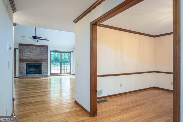 3521 Harvest Moon Trace, Lilburn, GA 30047
