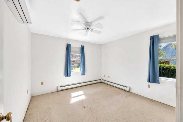 33 Thatchers Lane, Teaticket, MA 02536