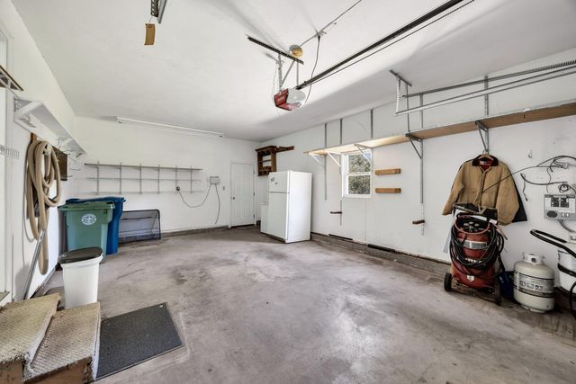 33 Thatchers Lane, Teaticket, MA 02536