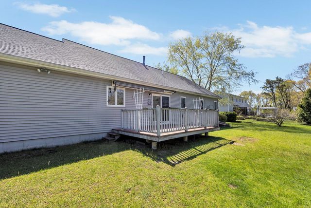 33 Thatchers Lane, Teaticket, MA 02536
