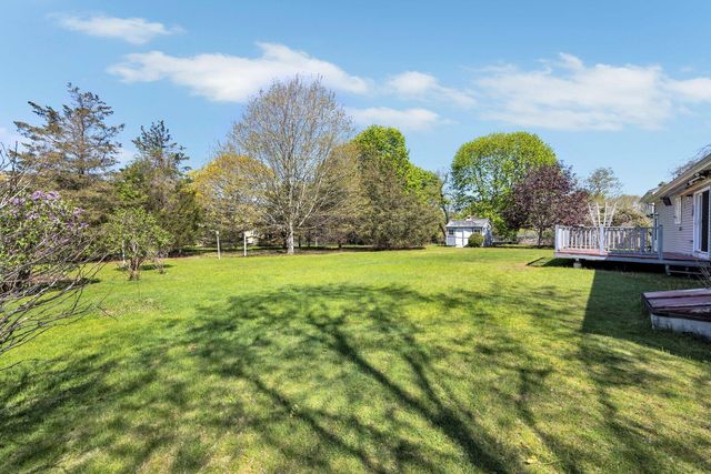 33 Thatchers Lane, Teaticket, MA 02536