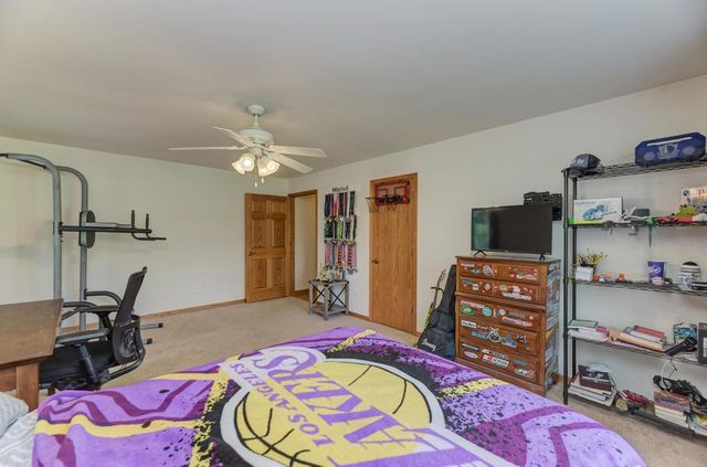 24031 S SCHOOLHOUSE Road, Manhattan, IL 60442