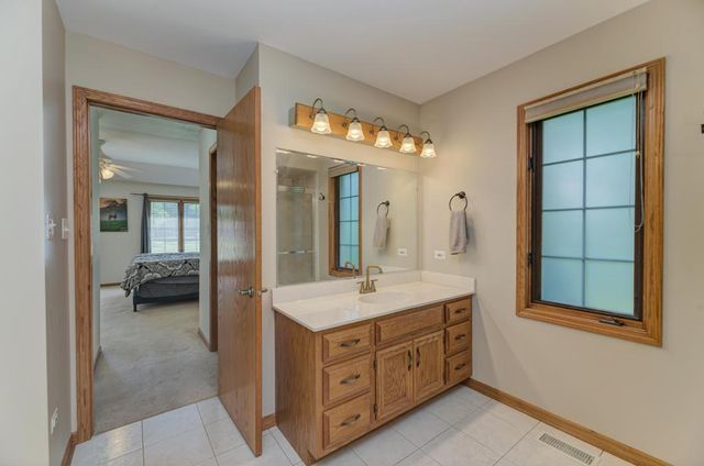 24031 S SCHOOLHOUSE Road, Manhattan, IL 60442