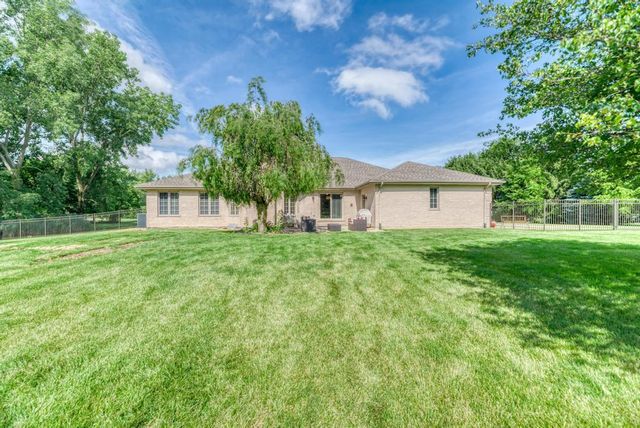 24031 S SCHOOLHOUSE Road, Manhattan, IL 60442