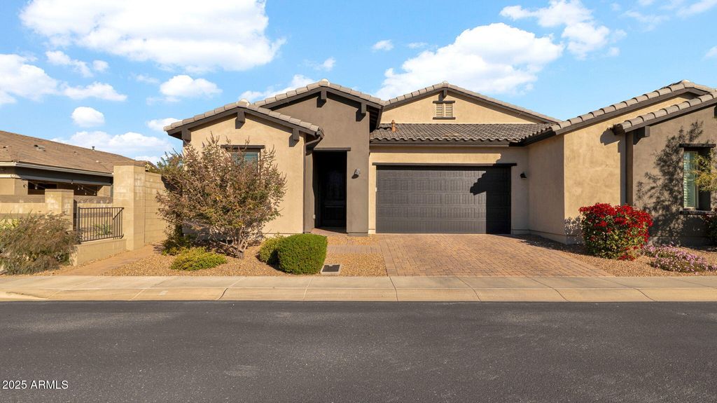 38500 N SCHOOL HOUSE Road 8, Cave Creek, AZ 85331
