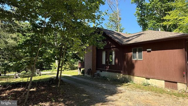 86 ROBIN LN, Harpers Ferry, WV 25425