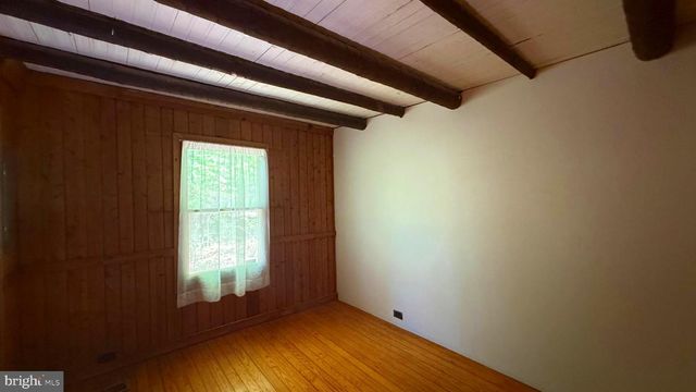 86 ROBIN LN, Harpers Ferry, WV 25425