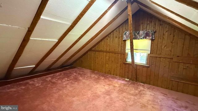86 ROBIN LN, Harpers Ferry, WV 25425