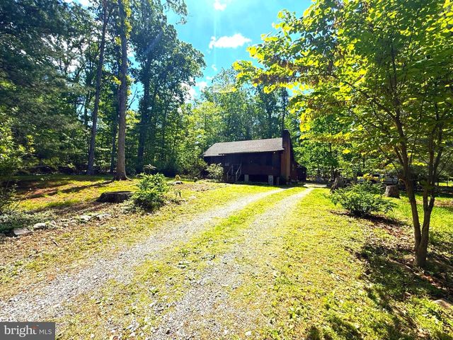 86 ROBIN LN, Harpers Ferry, WV 25425