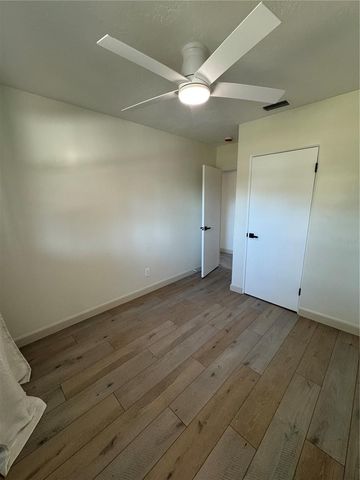 1500 CARSON CIRCLE NE, St Petersburg, FL 33703