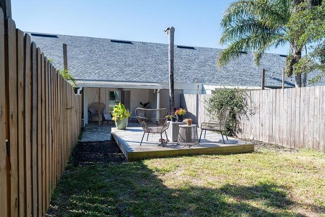 3804 Windjammer Ln, St Augustine, FL 32084