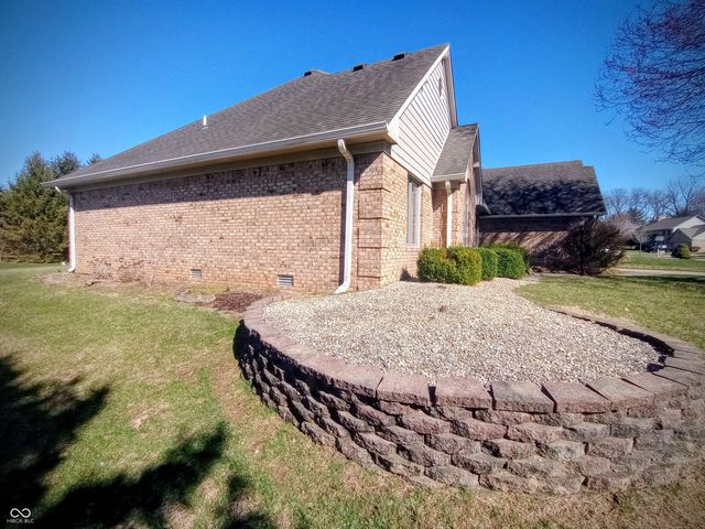 4288 Silver Hill Drive, Greenwood, IN 46142
