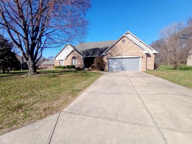 4288 Silver Hill Drive, Greenwood, IN 46142