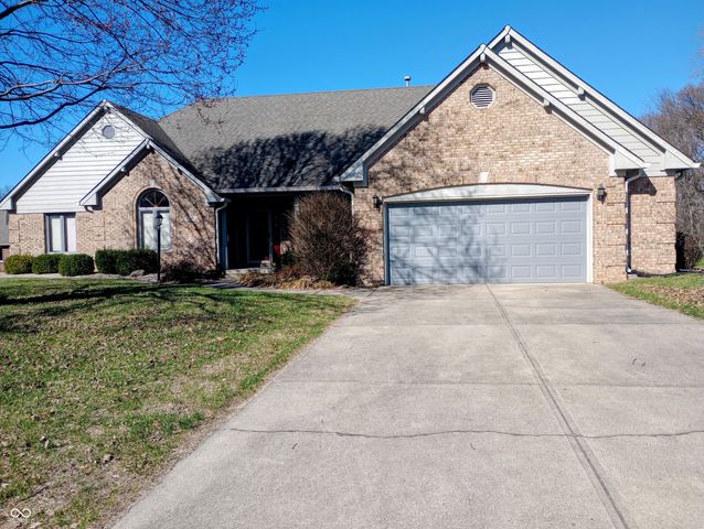 4288 Silver Hill Drive, Greenwood, IN 46142
