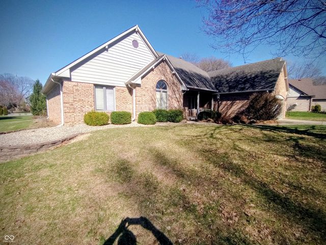 4288 Silver Hill Drive, Greenwood, IN 46142