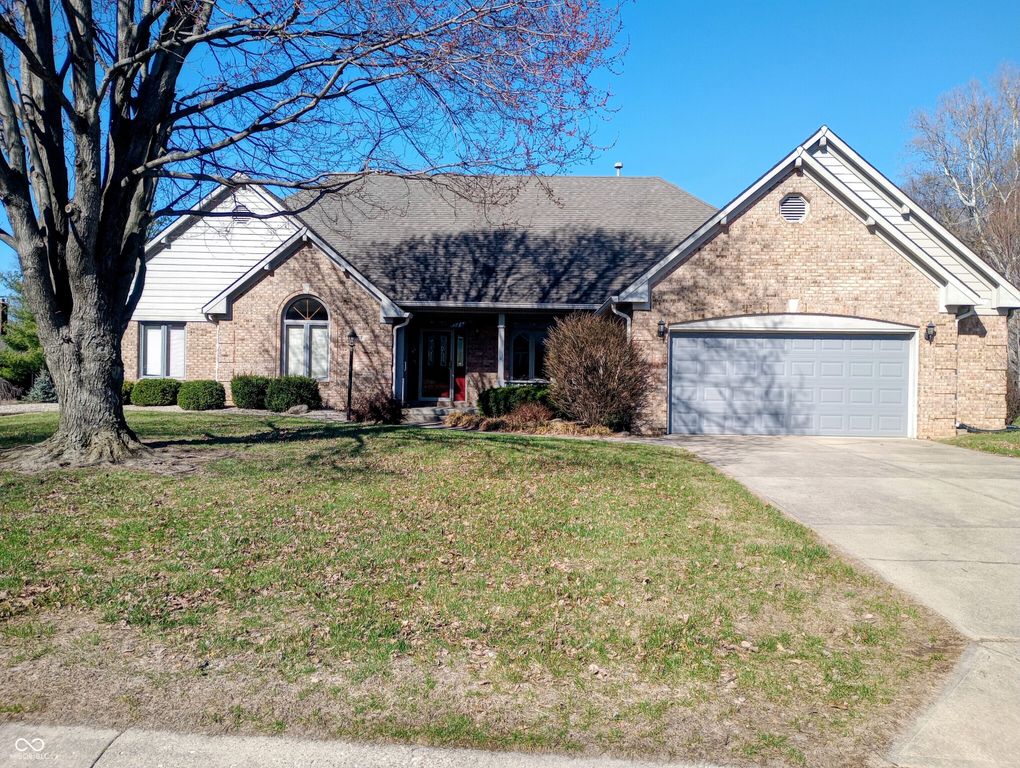 4288 Silver Hill Drive, Greenwood, IN 46142