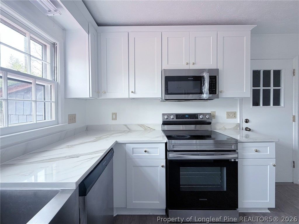 218 Viking Road, Fayetteville, NC 28303 — photo 12