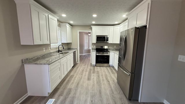 372 Reynolds Drive, Richmond, KY 40475