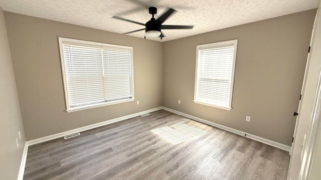 372 Reynolds Drive, Richmond, KY 40475