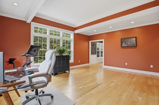 531 Salisbury Street, Worcester, MA 01609